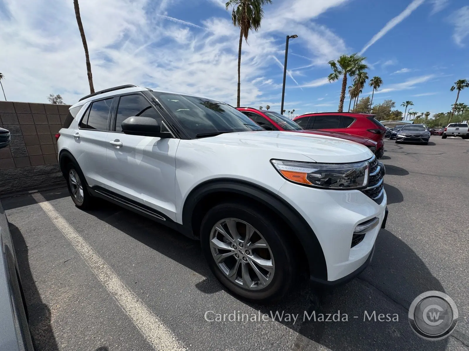 2021 Ford Explorer XLT RWD photo 3