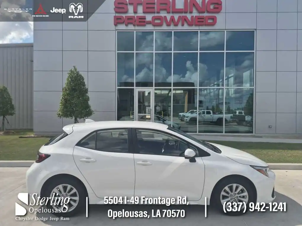 2025 Toyota Corolla SE CVT's photo
