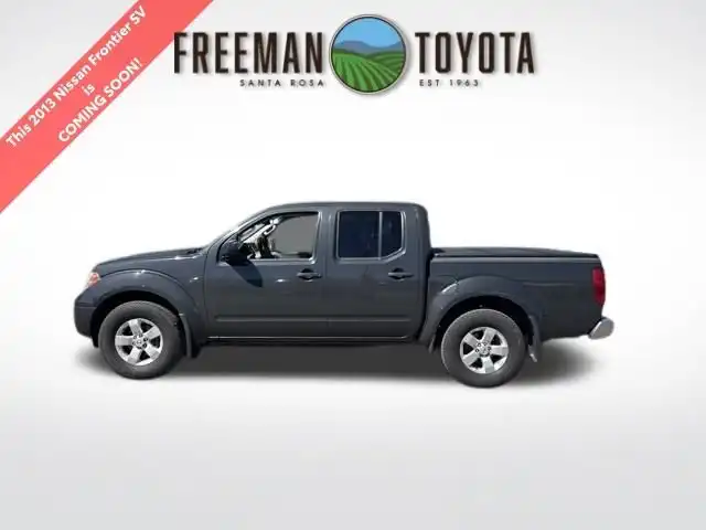 2013 Nissan Frontier 4.0 SV Crew Cab 2WD Auto SWB's photo
