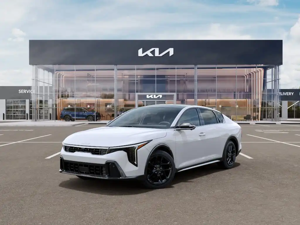 2026 Kia K4 GT-Line Turbo AT's photo