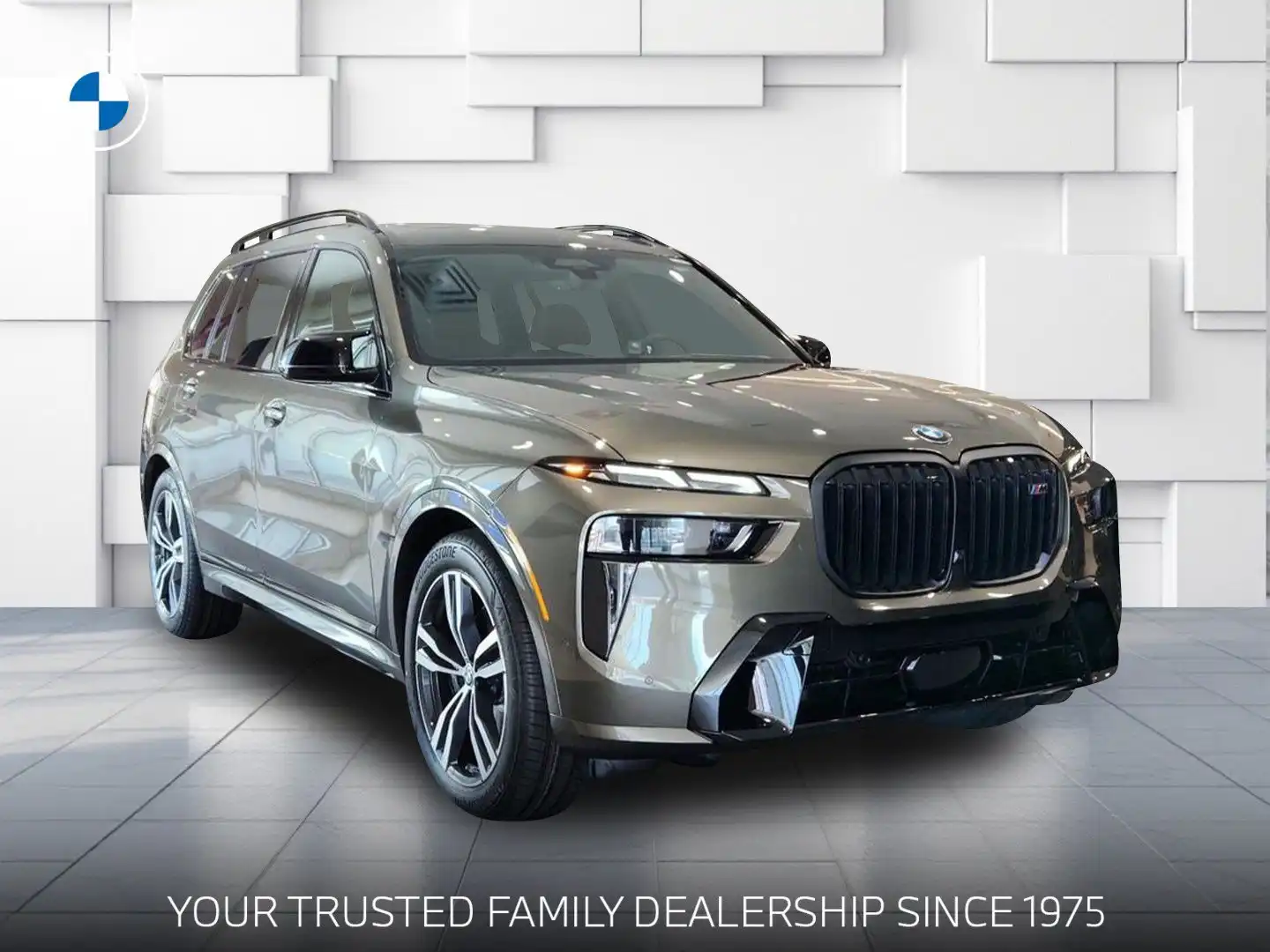 2025 BMW X7 M60i's photo