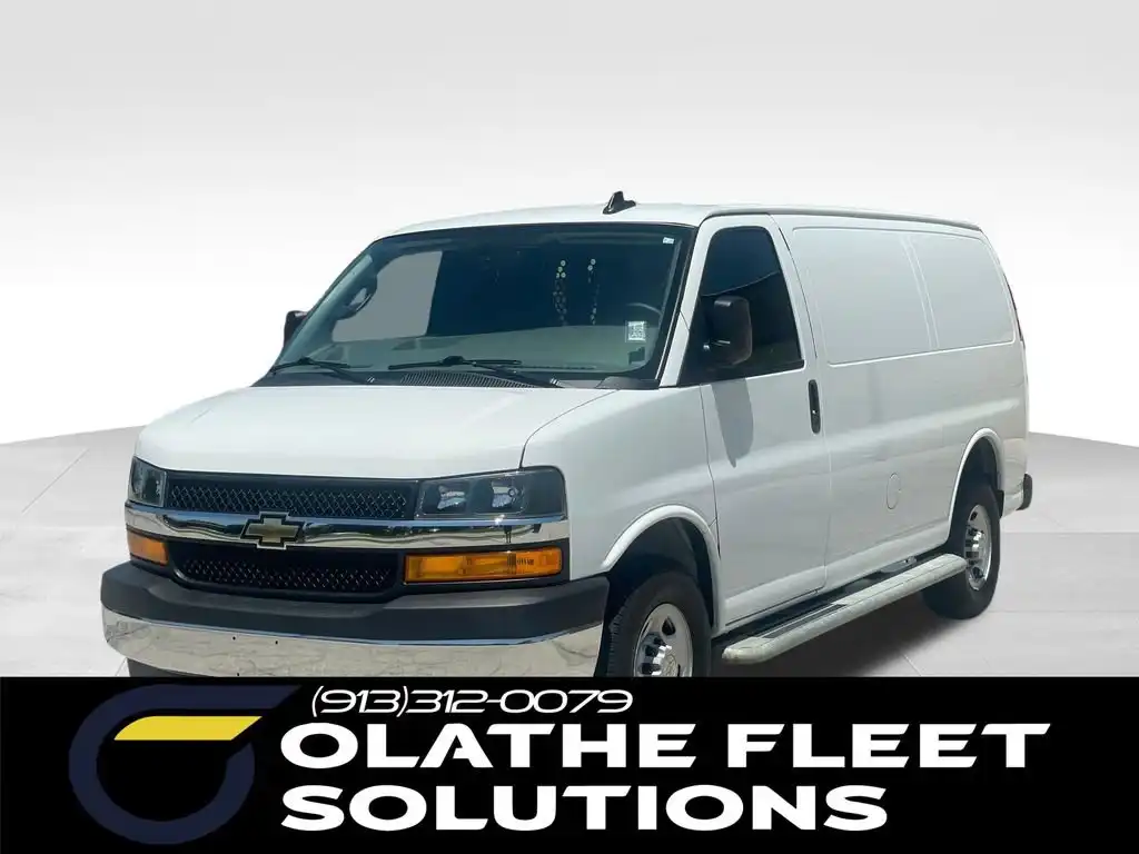 2024 Chevrolet Express 2500 Work Van HD's photo