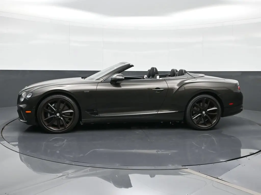 2024 Bentley Continental GT undefined photo 5