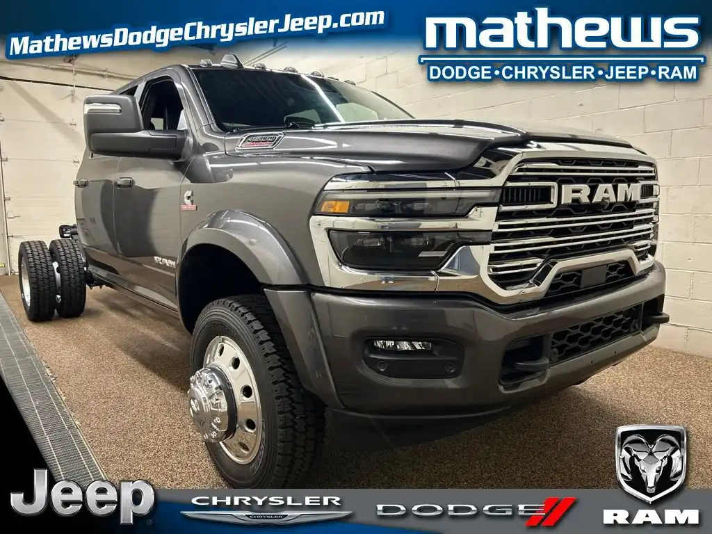 2026 RAM 4500 Big Horn 4X4 Crew Cab DRW 173" WB's photo