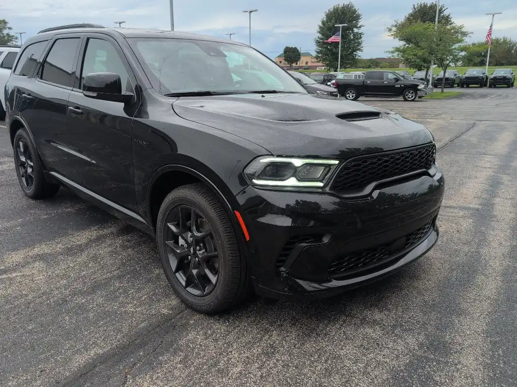 2027 Dodge Durango HEMI V8 GT AWD Plus's photo