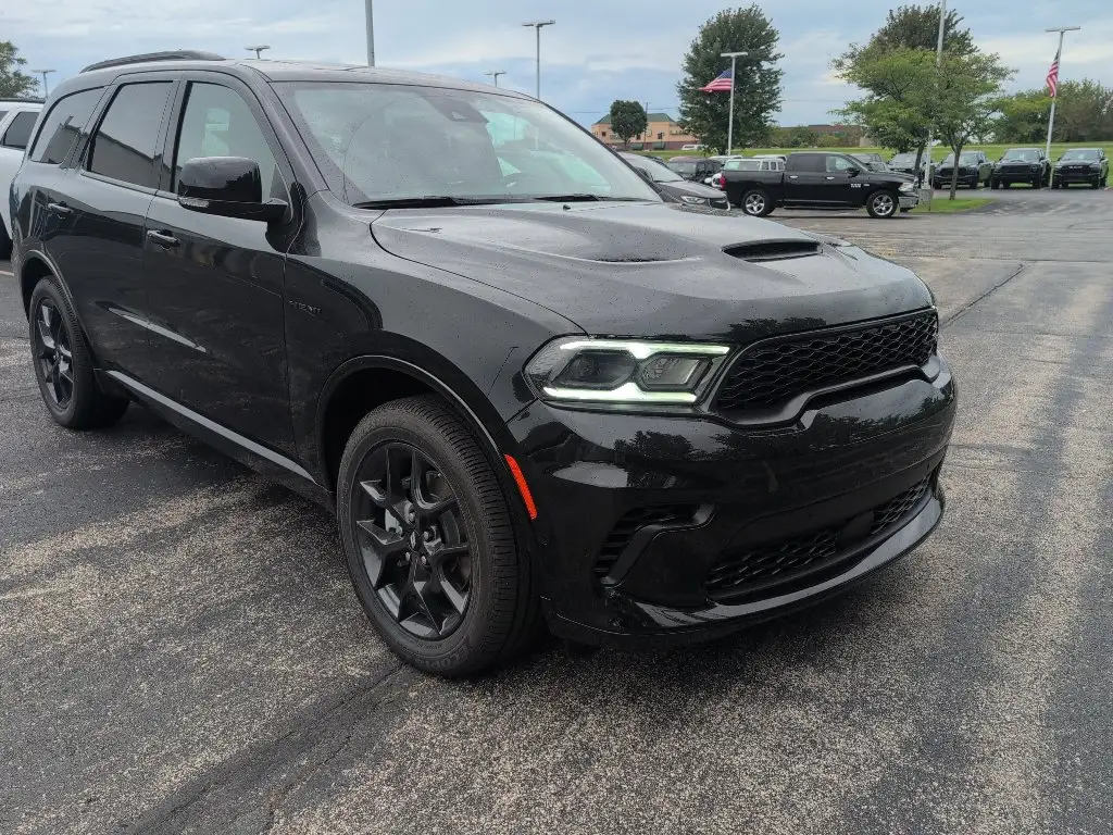 2027 Dodge Durango HEMI V8 GT AWD Plus photo 1