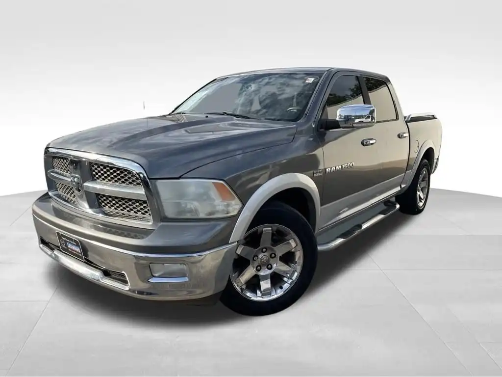 2012 RAM 1500 Laramie Crew Cab's photo