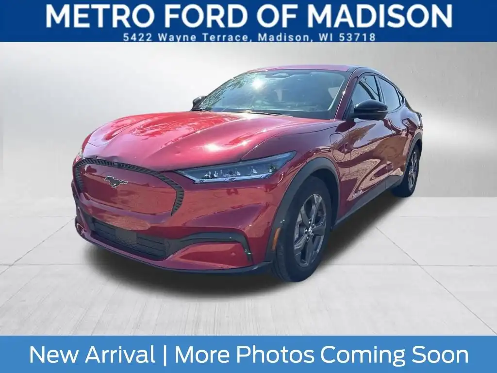 2023 Ford Mustang-Mach-e Select's photo