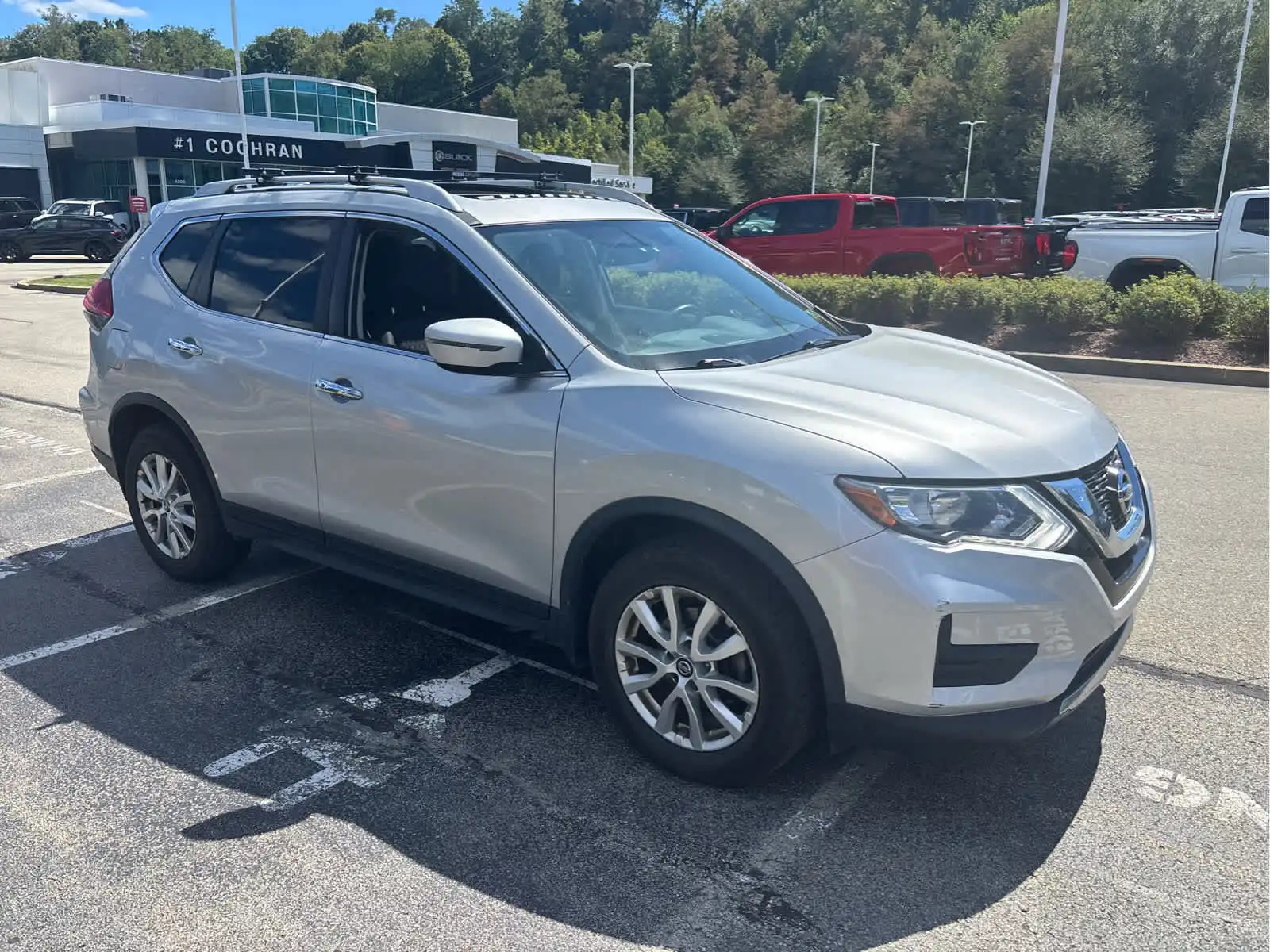 2017 Nissan Rogue SV AWD's photo