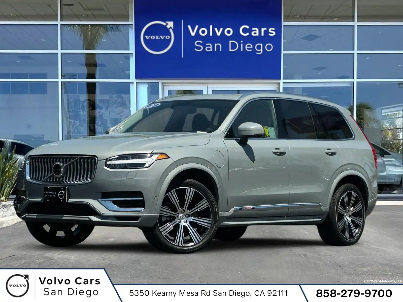 2024 Volvo XC90 T8 Recharge Plus Bright Theme 7-Seater AWD's photo