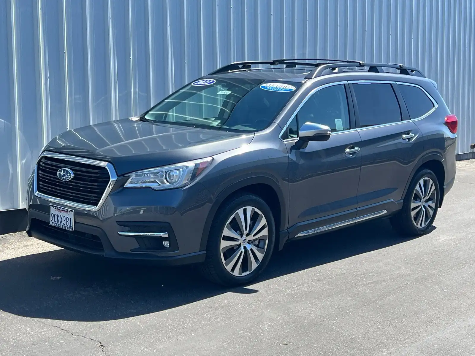 2022 Subaru Ascent Touring's photo