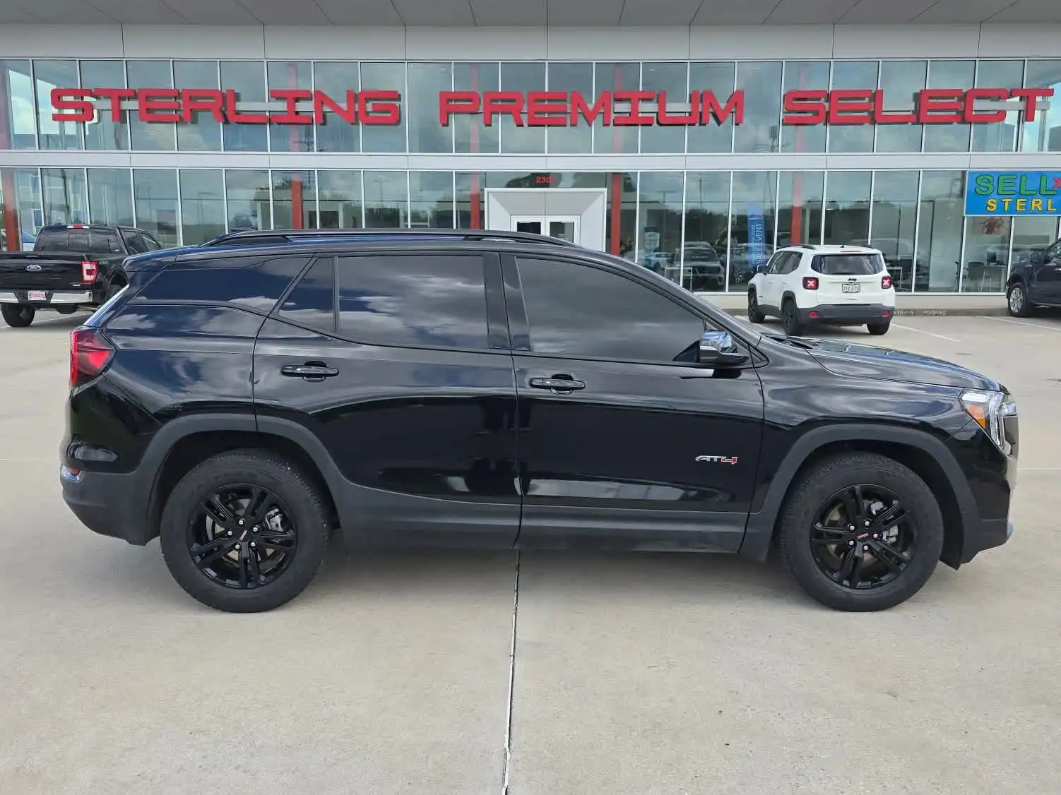 2023 GMC Terrain AT4 AWD's photo