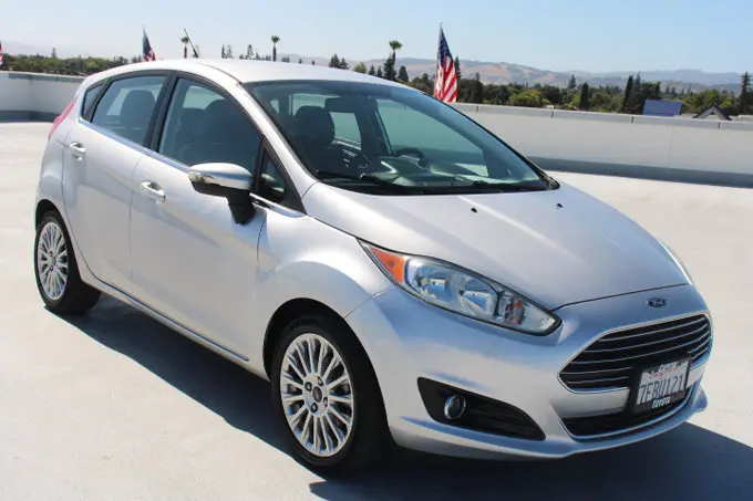 Vehicle Image 2