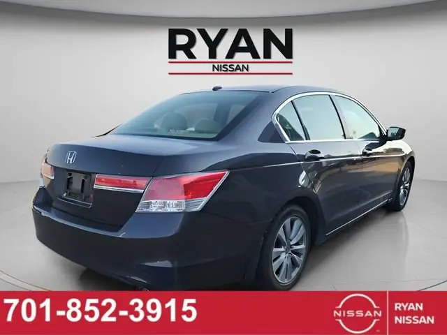 2012 Honda Accord EX-L Auto photo 3
