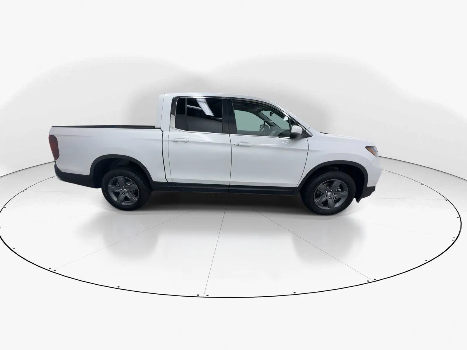 2023 Honda Ridgeline RTL AWD photo 3