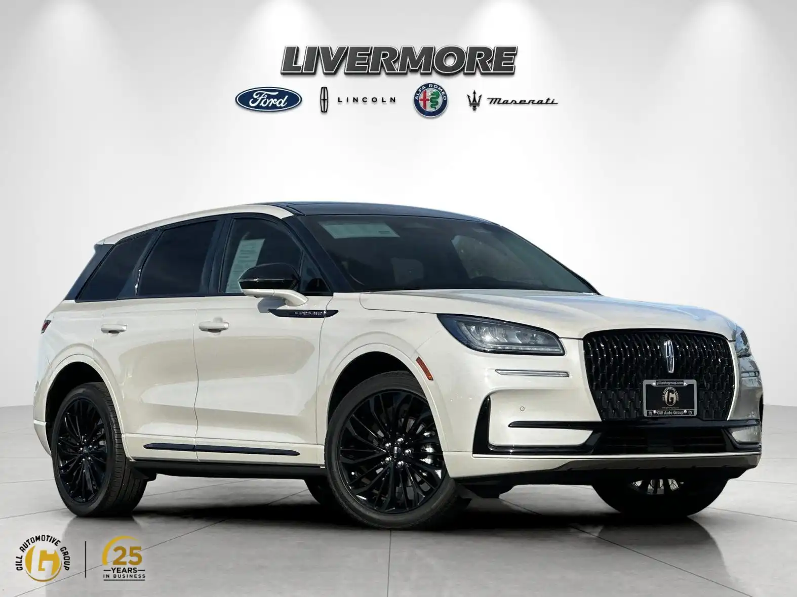 2023 Lincoln Corsair FWD's photo