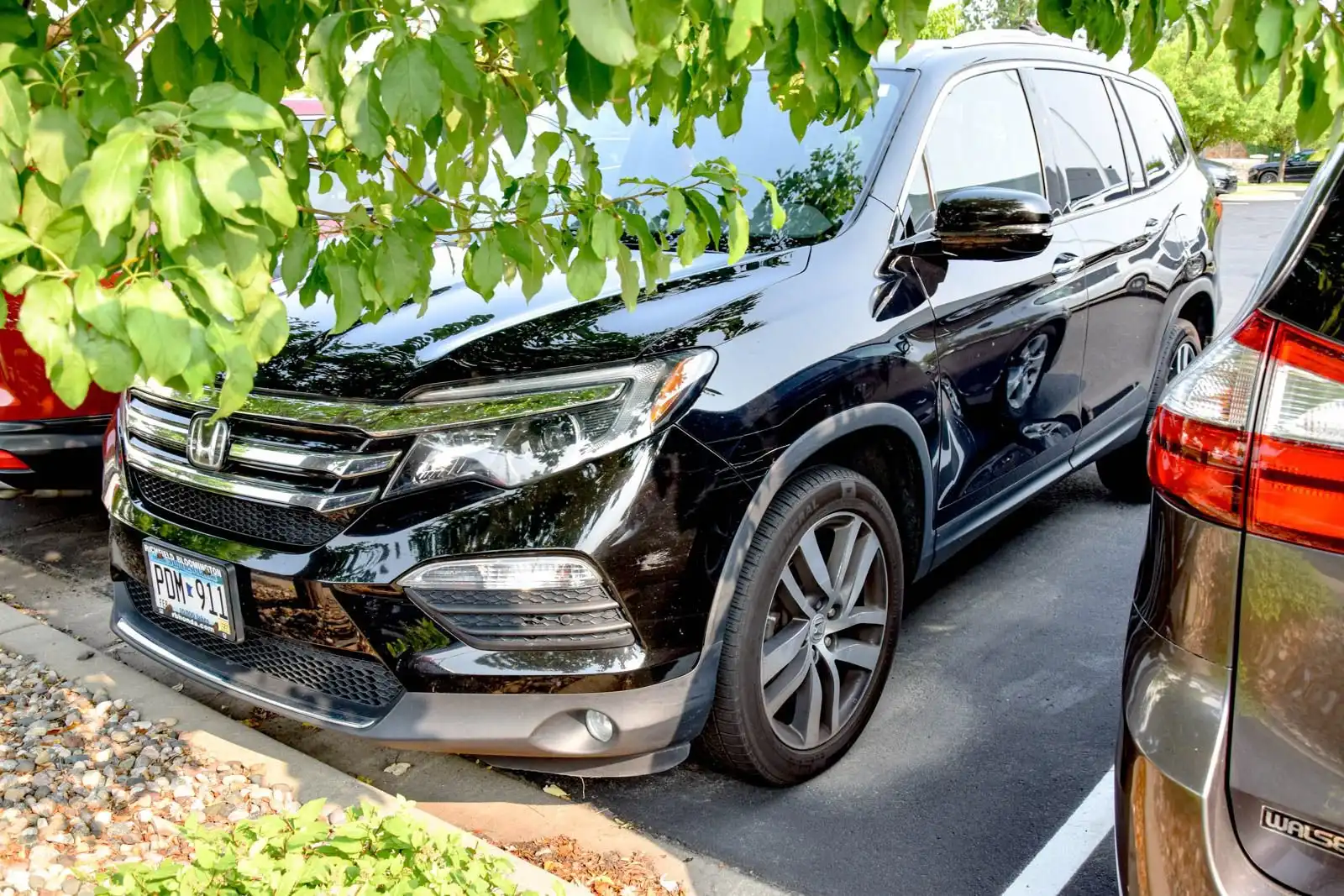 2017 Honda Pilot 4WD Touring's photo