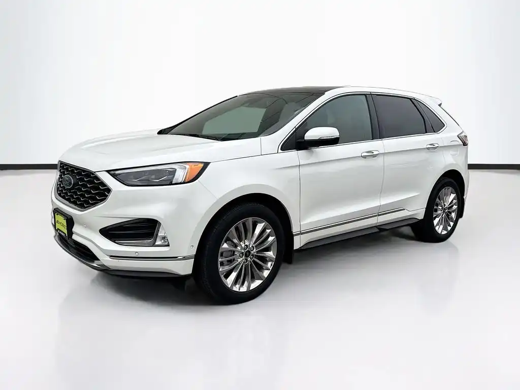 2024 Ford Edge Titanium AWD's photo