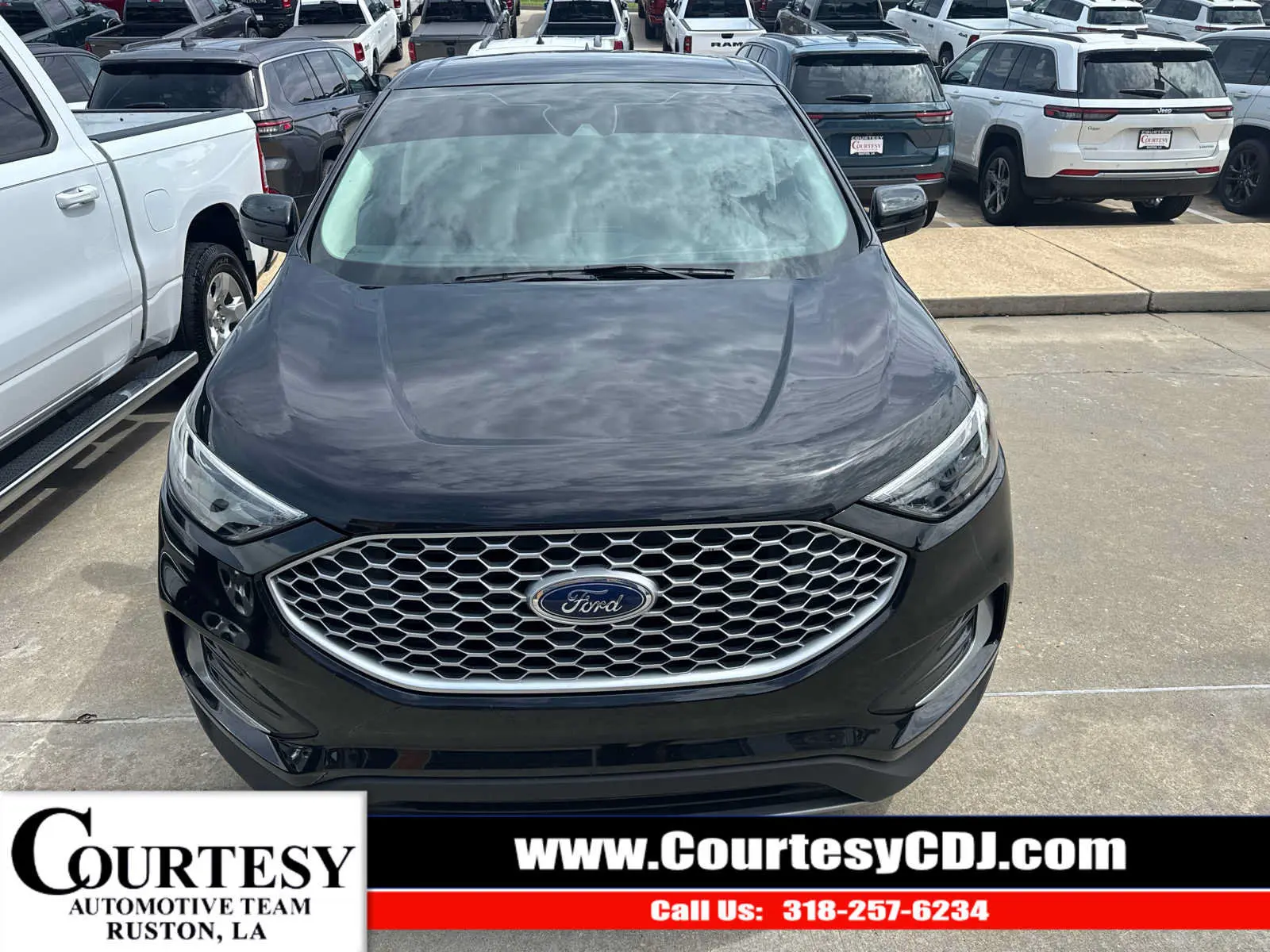 2024 Ford Edge ST-Line AWD photo 3