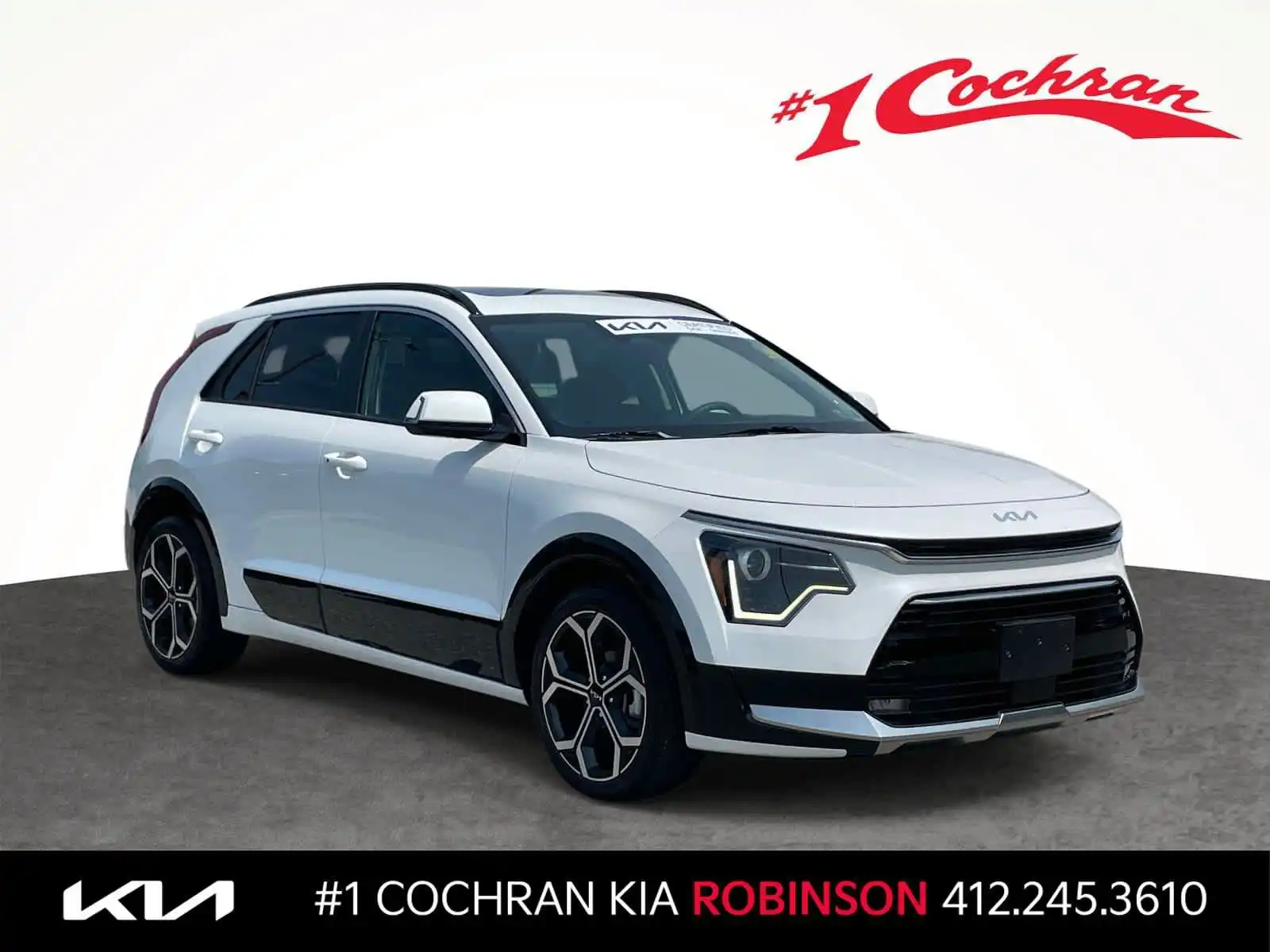 2023 Kia Niro EX Touring HEV's photo