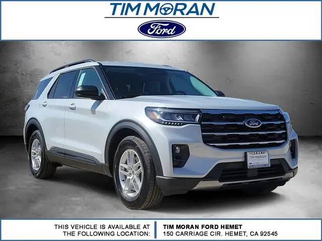 2026 Ford Explorer Active photo 1