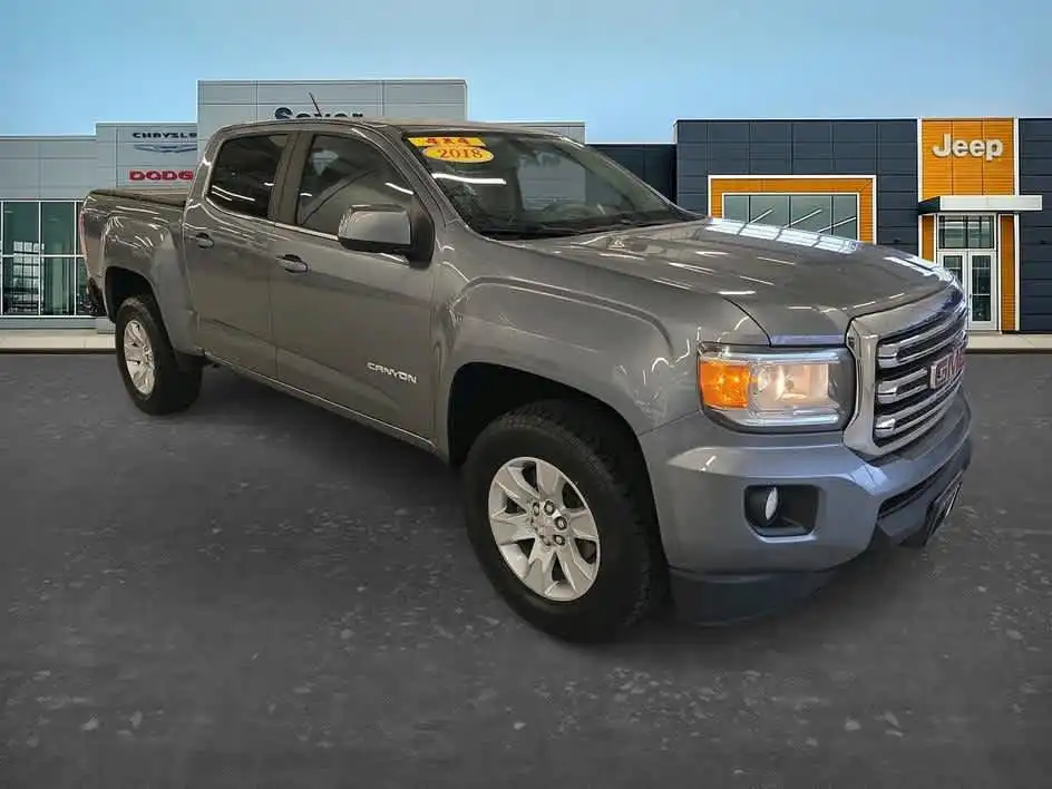 2018 GMC Canyon 4WD SLE Crew Cab Short Box's photo