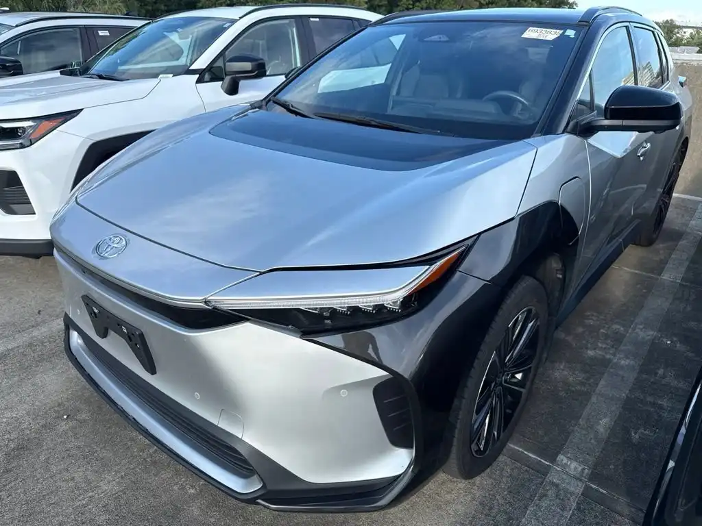 2023 Toyota bZ4X Limited AWD's photo