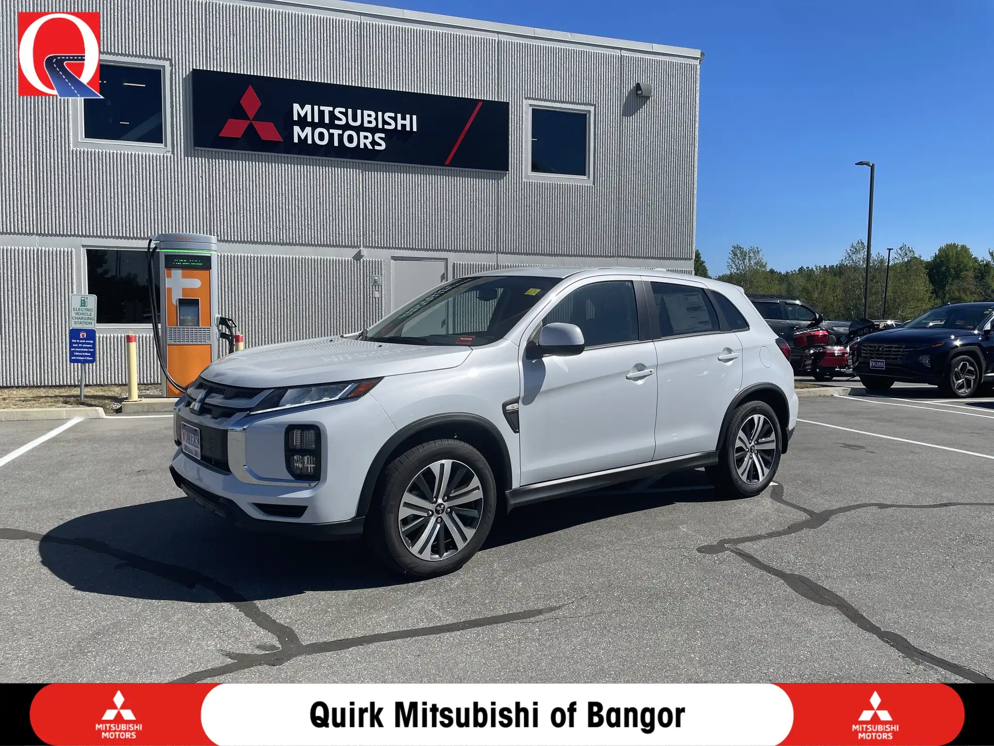 2026 Mitsubishi Outlander Sport 2.0 ES AWC CVT's photo