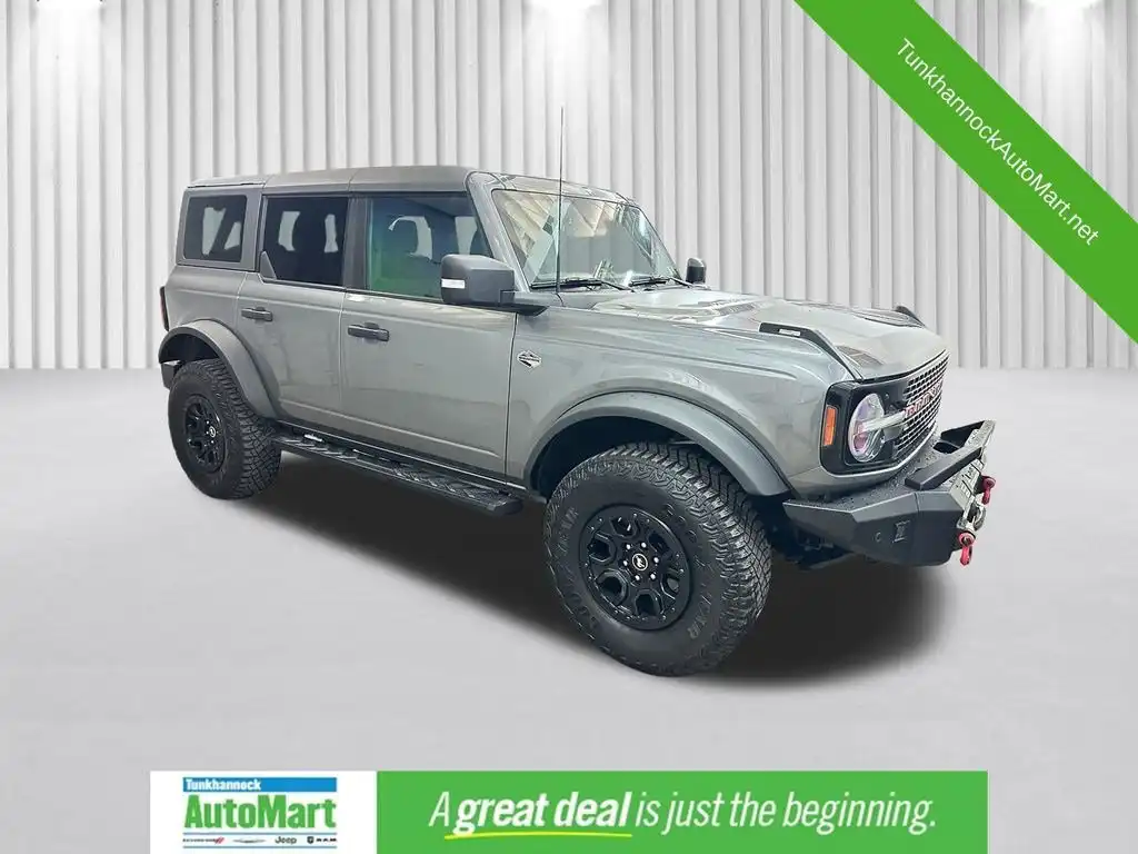 2022 Ford Bronco Wildtrak 4x4's photo