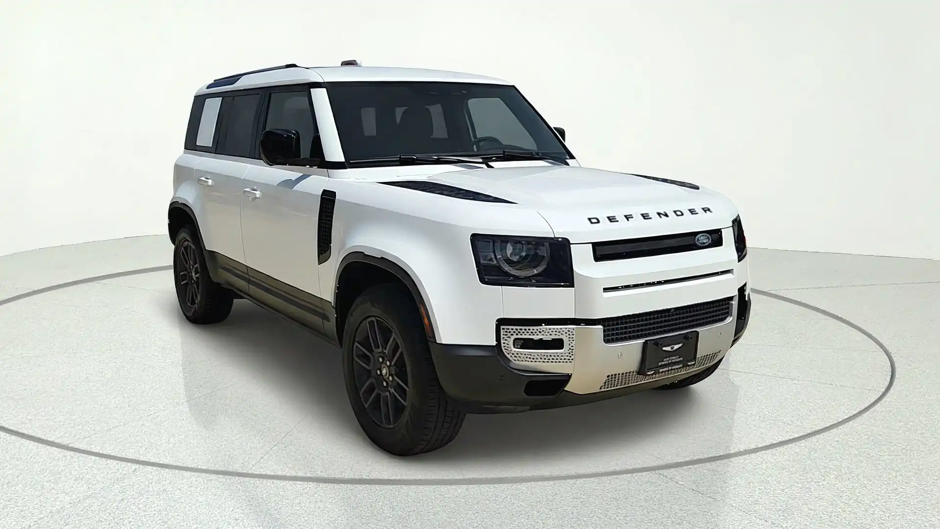 2025 Land Rover Defender 110 S P300's photo