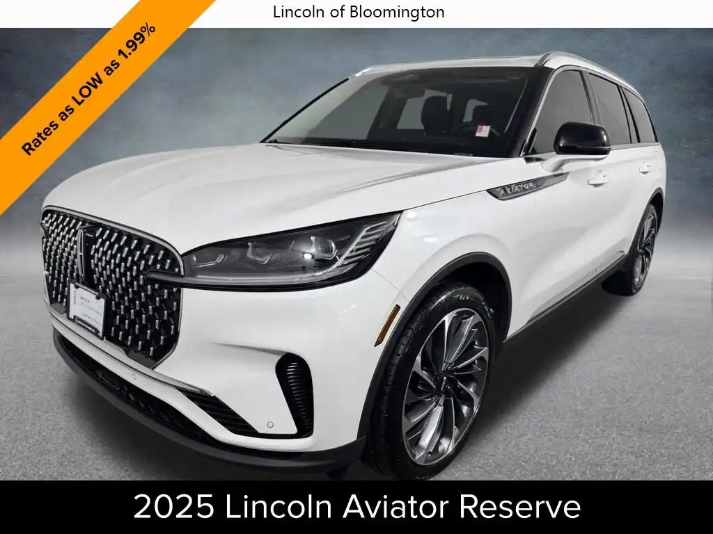 2025 Lincoln Aviator Reserve AWD's photo
