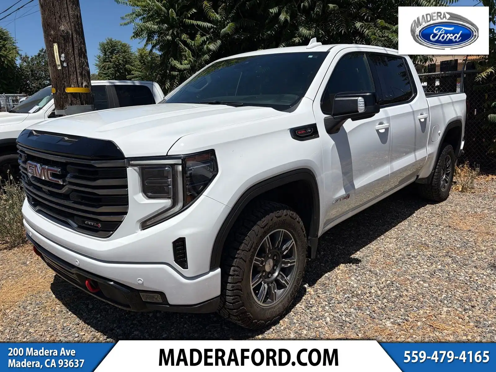 2025 GMC Sierra 4WD Crew Cab Short Box AT4's photo