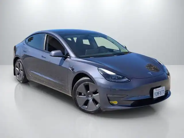 2022 Tesla Model 3 Long Range Dual Motor All-Wheel Drive's photo