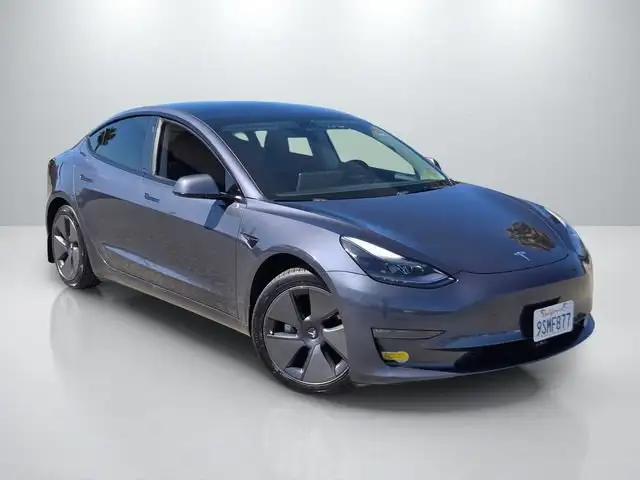 2022 Tesla Model 3 Long Range Dual Motor All-Wheel Drive's photo
