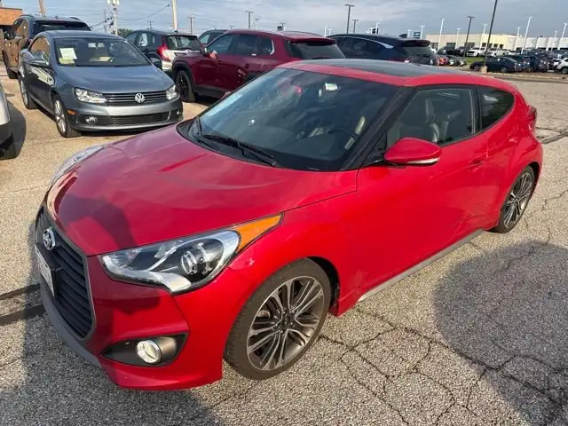 2016 Hyundai Veloster Turbo's photo