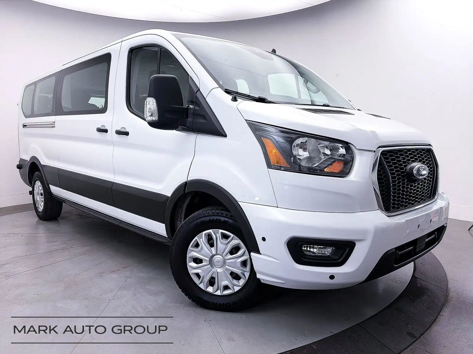 2024 Ford Transit XLT 350 Low Roof Sliding Pass. 148's photo