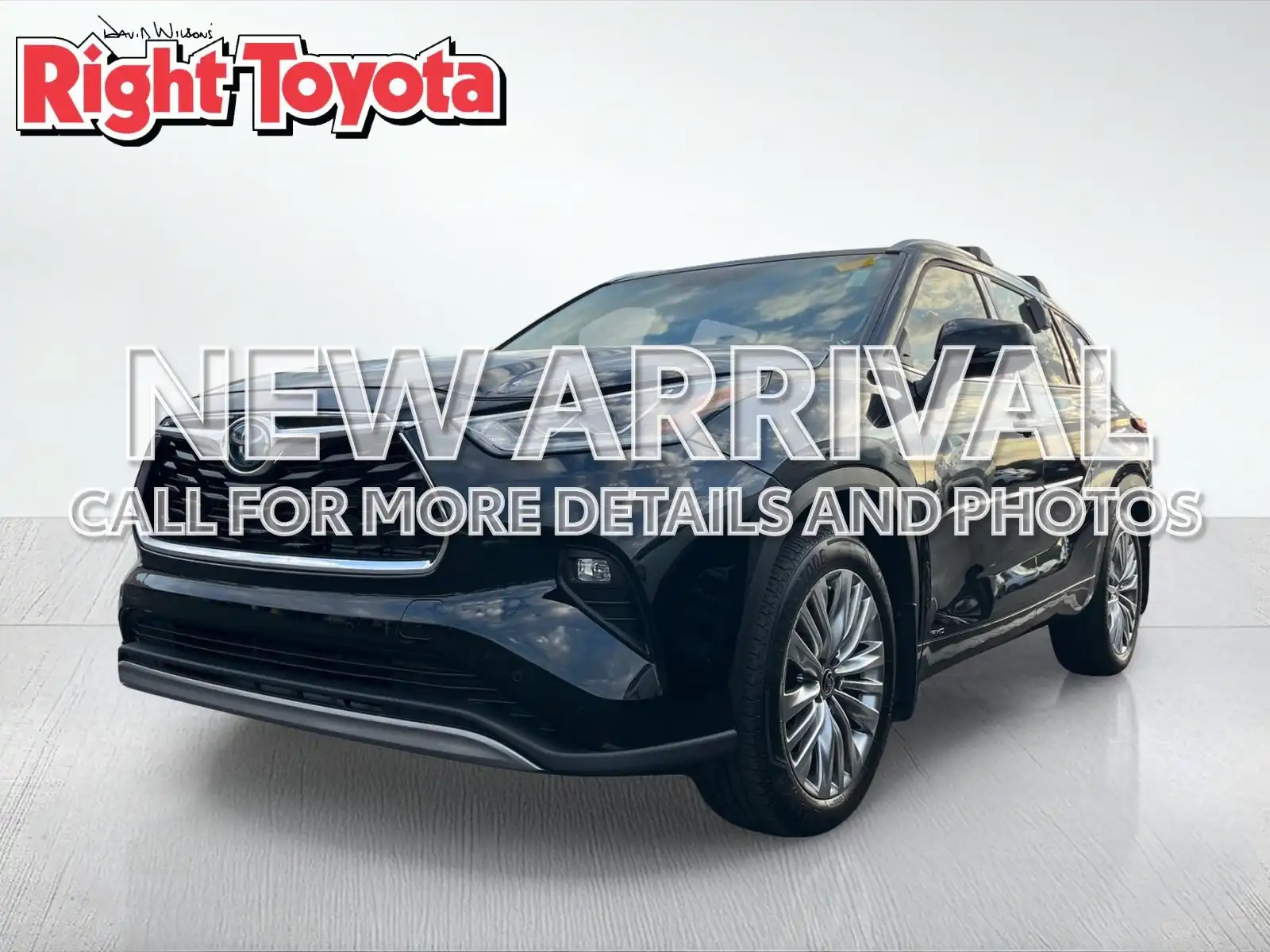 2024 Toyota Highlander Hybrid Platinum AWD's photo