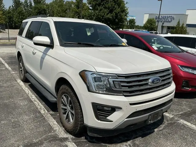 2019 Ford Expedition XLT 4x4 photo 4