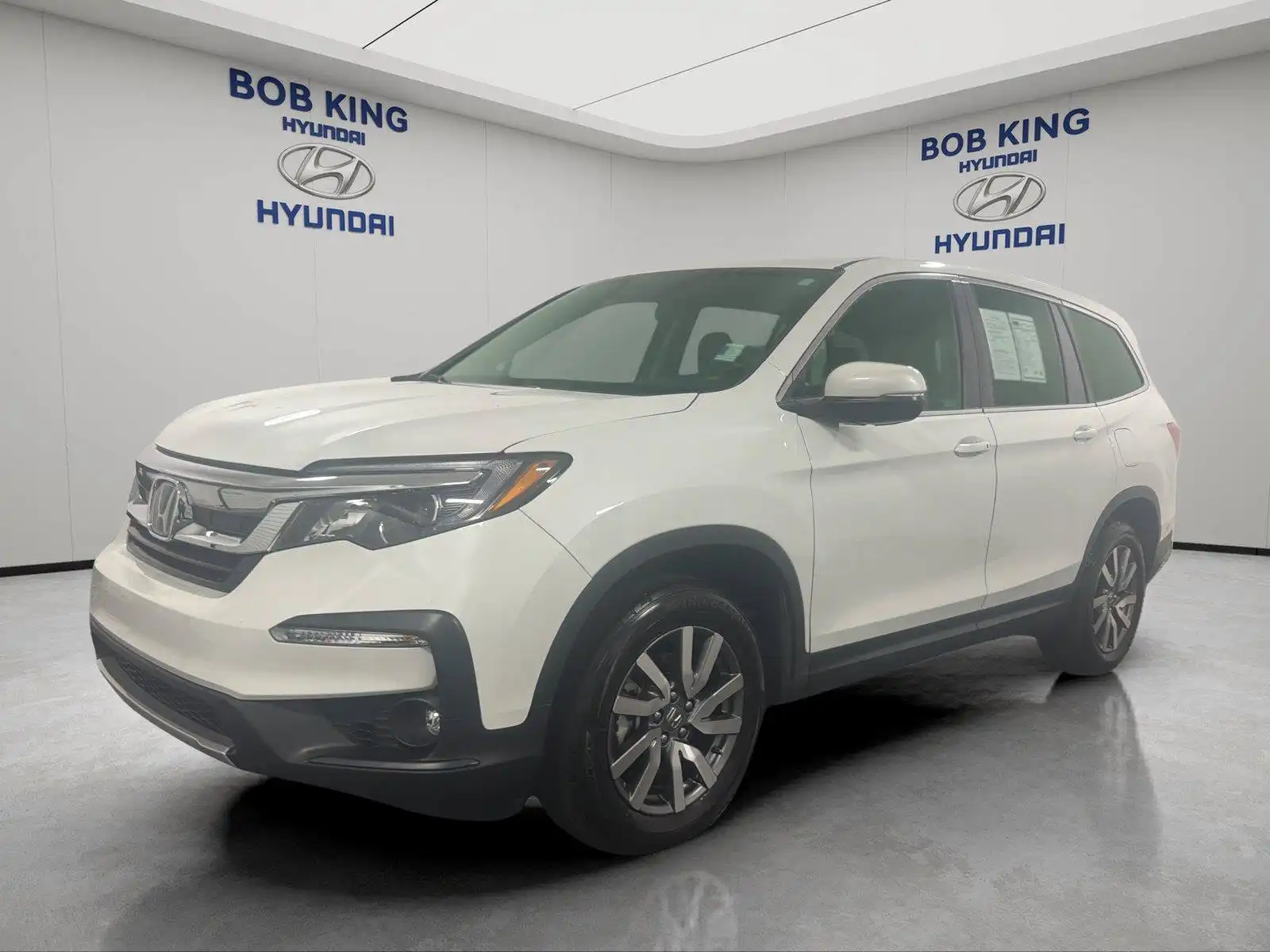 2021 Honda Pilot EX 2WD's photo