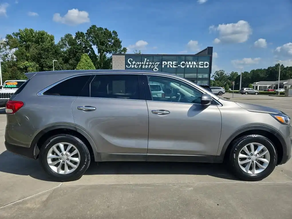 2017 Kia Sorento L AT's photo