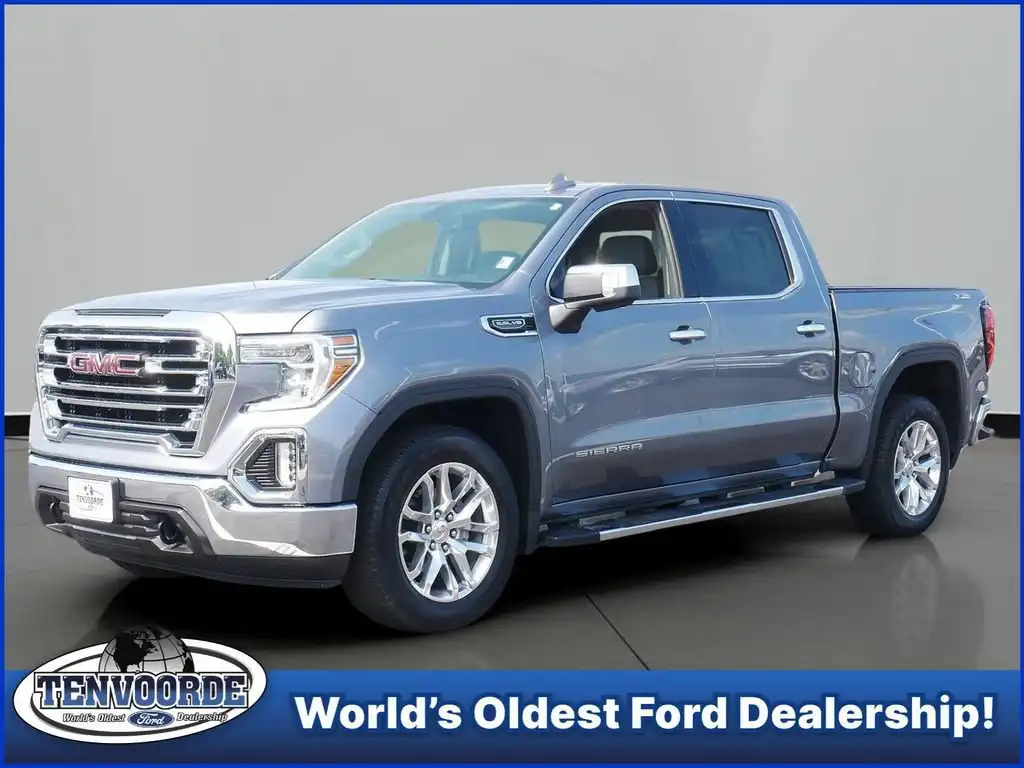 2021 GMC Sierra 4WD Crew Cab Short Box SLT's photo