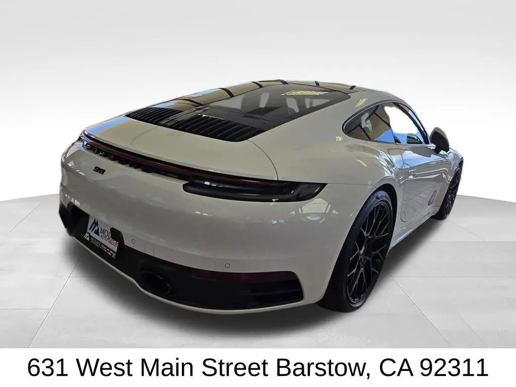 2024 Porsche 911 undefined photo 5