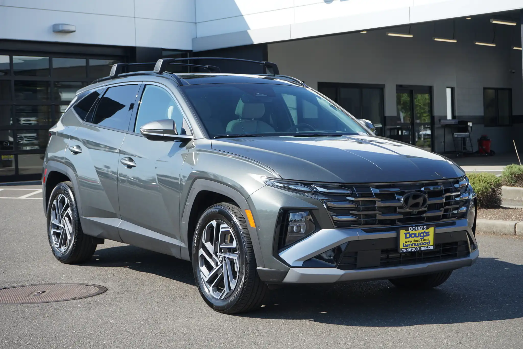 2026 Hyundai Tucson Hybrid Limited AWD's photo