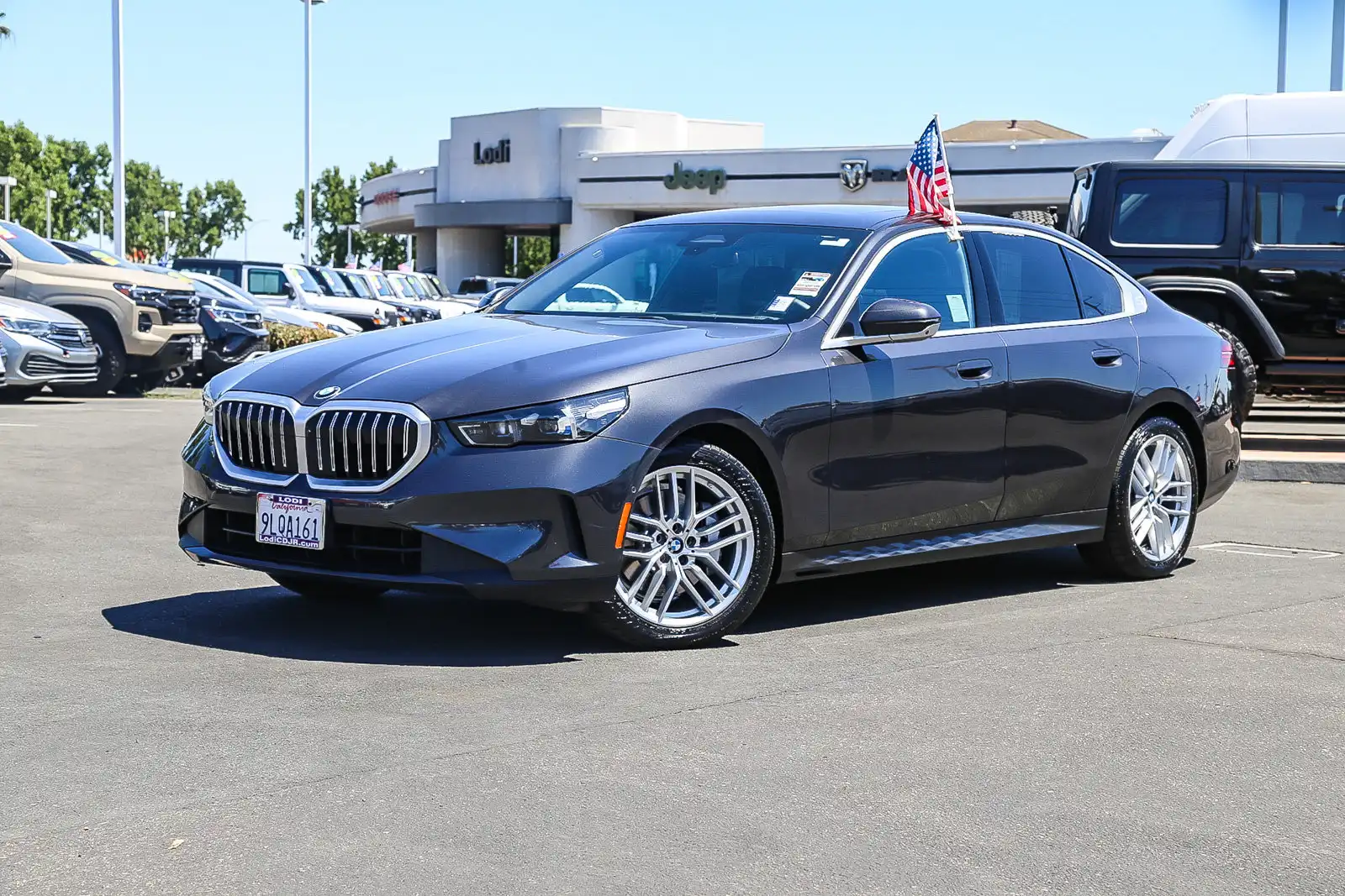 2024 BMW 5 Series 530i xDrive Sedan's photo