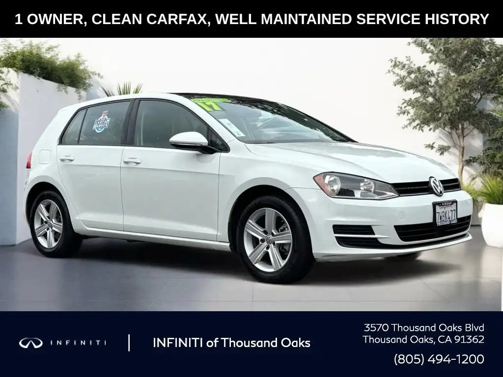 2017 Volkswagen Golf TSI Wolfsburg Edition 4-Door Auto's photo