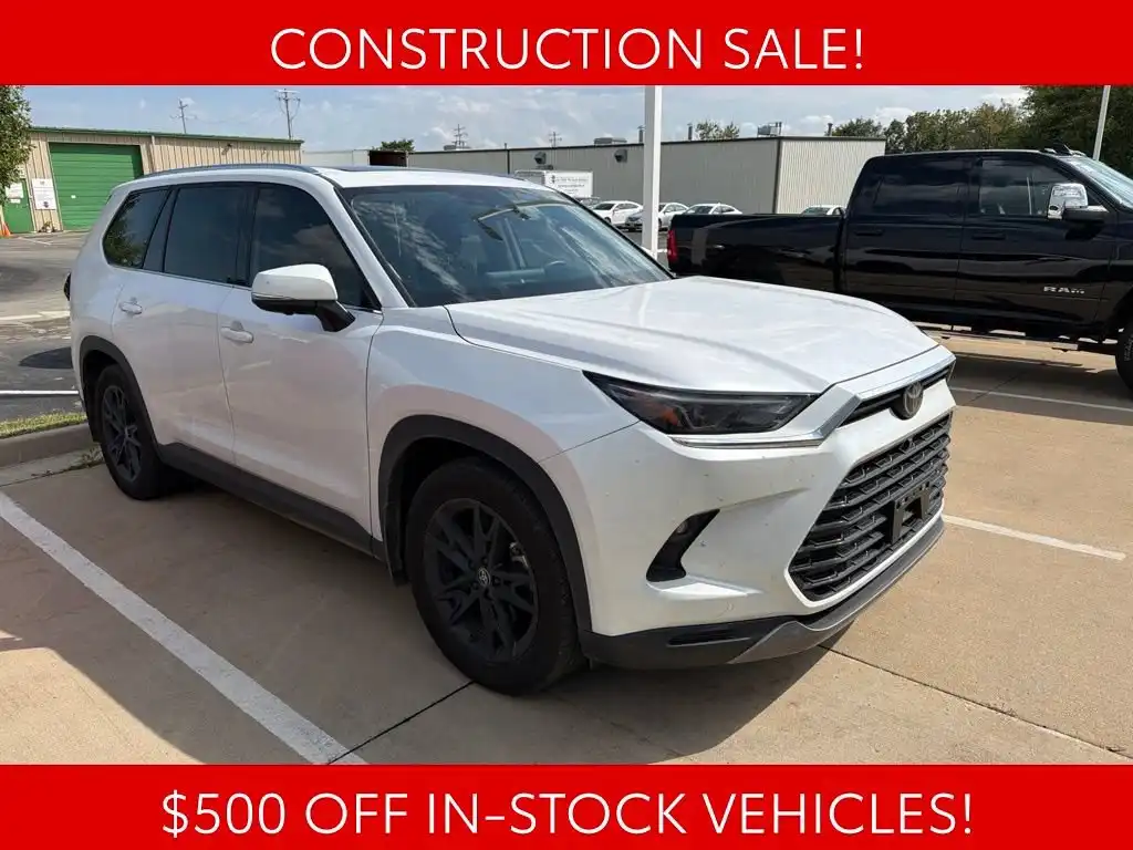 2025 Toyota Grand Highlander Hybrid Limited AWD's photo