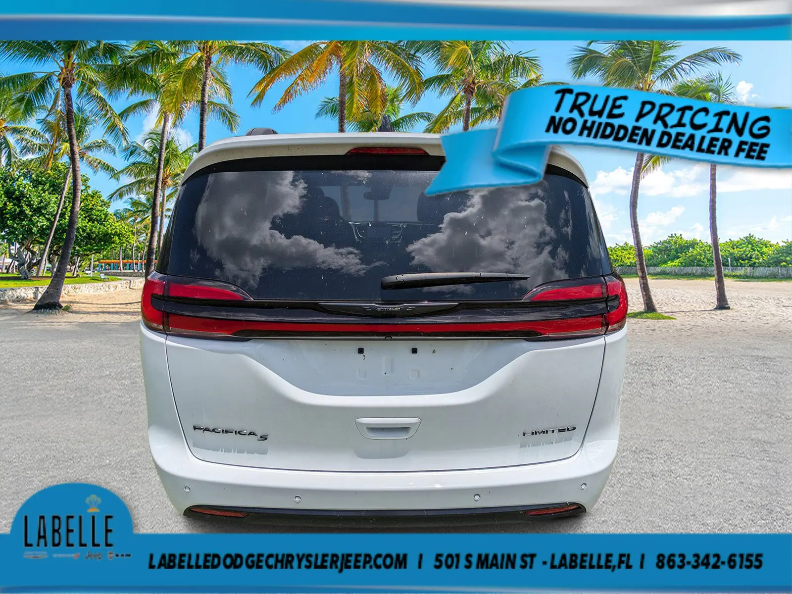 2025 Chrysler Pacifica Limited photo 4