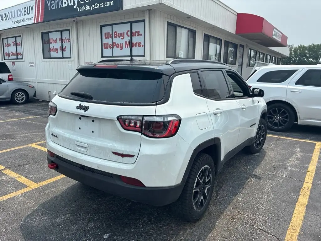 2025 Jeep Compass Trailhawk 4X4 photo 4
