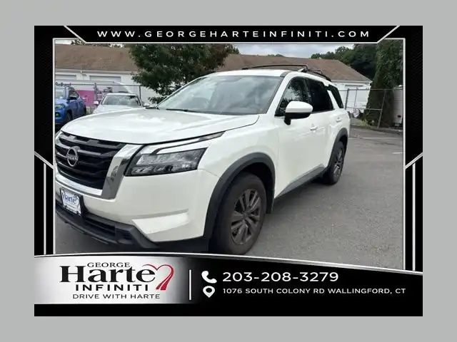 2023 Nissan Pathfinder SV 4WD's photo