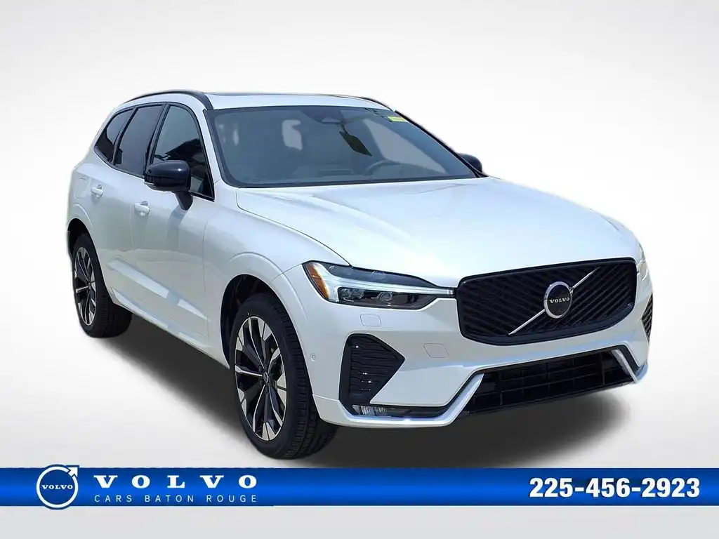 2026 Volvo XC60 B5 Plus Dark AWD's photo